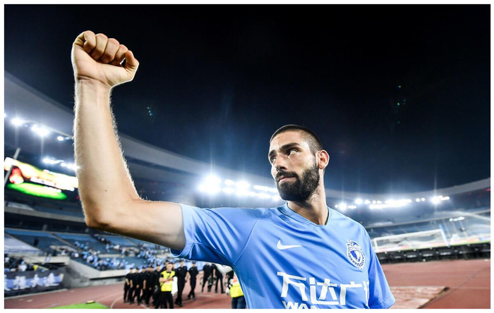 Jinnianhui-关于集结日体能课后，休斯敦火箭外线爆发备战中超，质疑声仍在，高层口径保持一致的信息